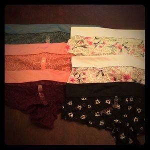 Victoria’s Secret Set of 6 Panties